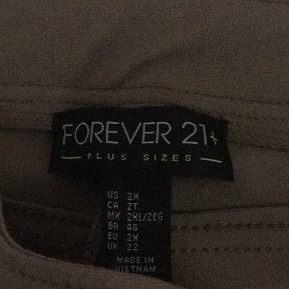 😍 taupe skinny pants 🦋 - Picture 4 of 5